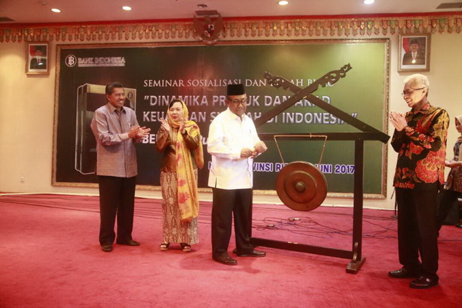 Alfedri ikuti Seminar Sosialisasi dan Bedah Buku
